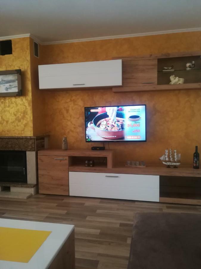 Apartments Vis Jaz Budva Buitenkant foto